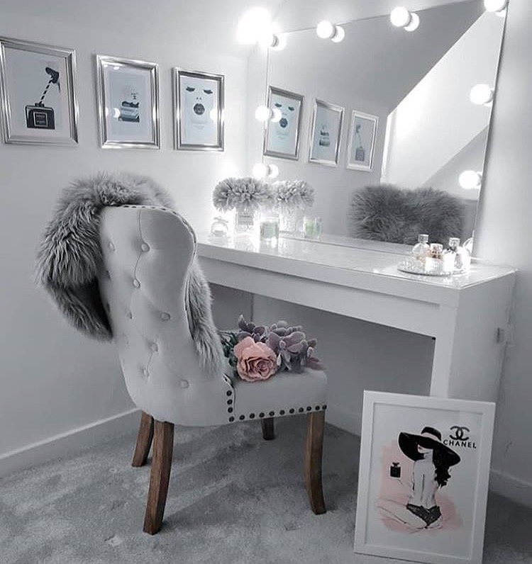 The most beautiful dressing tables